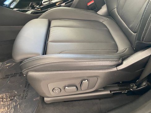 Certified 2024 BMW X3 xDrive30i w/ Premium Package image 13