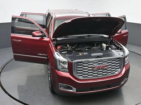 Used 2020 GMC Yukon Denali w/ Denali Ultimate Package AWD/4WD image 64