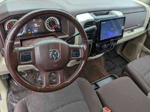 Used 2018 RAM 2500 Big Horn image 9