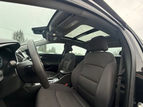 Used 2024 Chevrolet Malibu LT FWD image 23