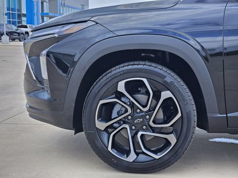 New 2026 Chevrolet Trax RS w/ Driver Confidence Package FWD image 11