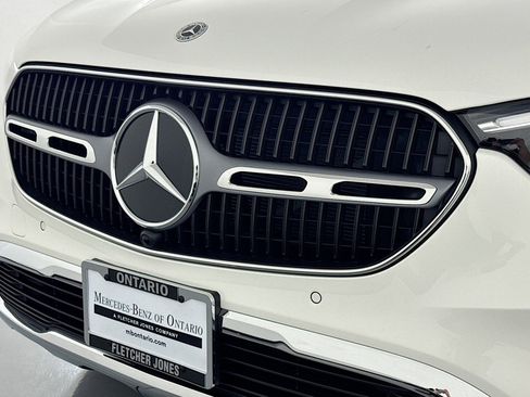 New 2026 Mercedes-Benz GLC 300 image 12