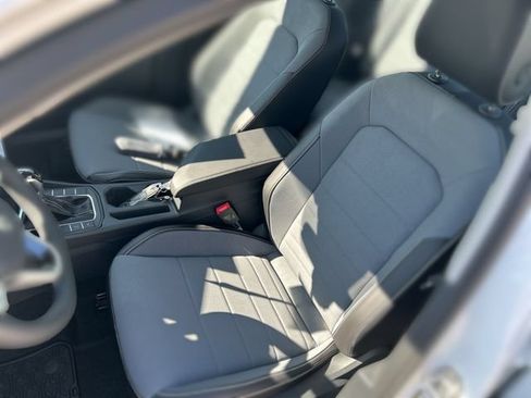 New 2026 Volkswagen Jetta SE FWD image 11