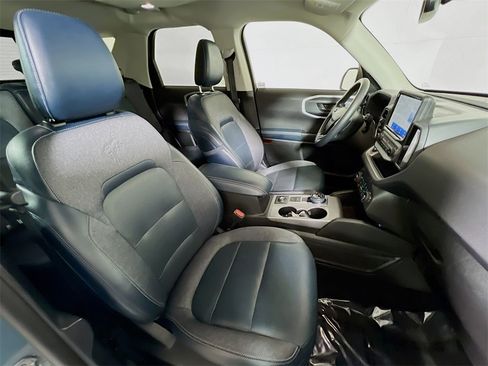 Used 2021 Ford Bronco Sport Outer Banks w/ Outer Banks Package (96D) image 25