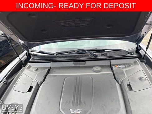 Used 2024 Cadillac Lyriq Luxury w/ LPO, Floor Liner Package AWD/4WD image 12