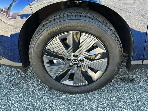 New 2025 Nissan Murano SL image 8