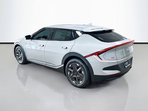 New 2025 Kia EV6 Light image 5
