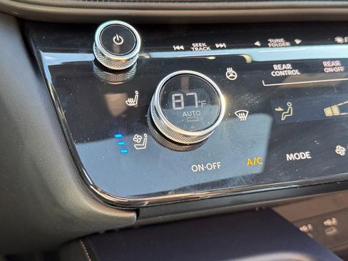 Used 2026 INFINITI QX60 Sport w/ Dark Cargo Package image 21