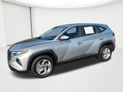 Certified 2024 Hyundai Tucson SE FWD image 1