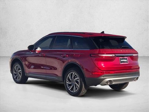 New 2026 Lincoln Corsair Premiere image 7