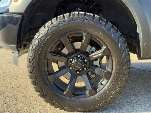 Used 2018 Ford F150 Lariat w/ Equipment Group 502A Luxury image 9