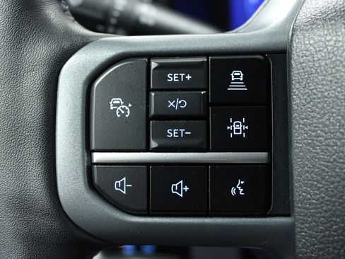 Used 2024 Ford F350 Lariat w/ Lariat Ultimate Package image 20