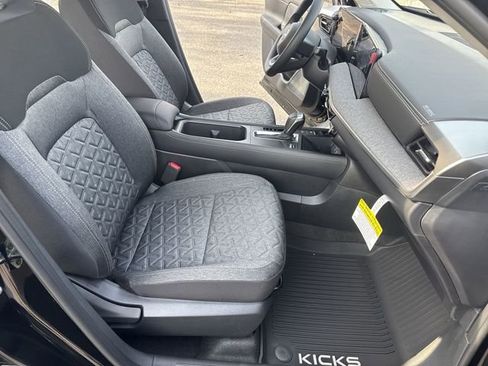 New 2026 Nissan Kicks SV image 10