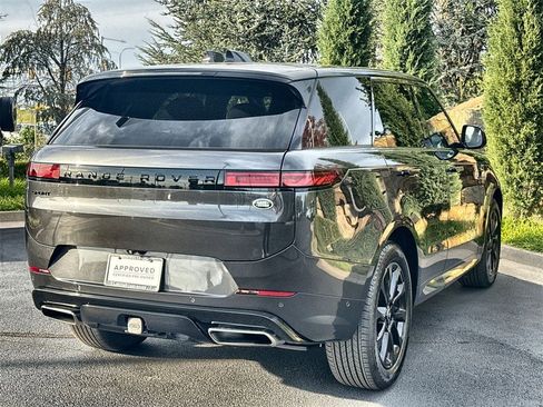 Certified 2023 Land Rover Range Rover Sport SE Dynamic image 5