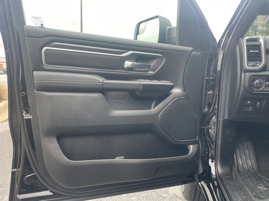 New 2026 RAM 1500 Big Horn AWD/4WD image 10