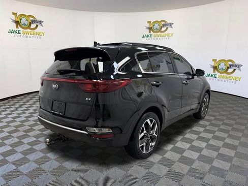 Certified 2022 Kia Sportage EX w/ EX Technology Package image 10