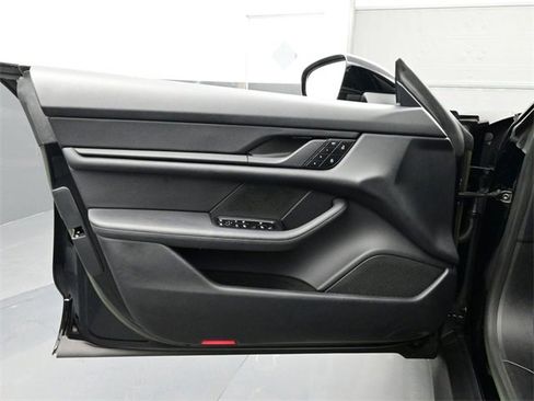 Used 2023 Porsche Taycan w/ Premium Package image 7