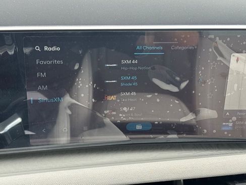 Used 2025 Hyundai Tucson Limited image 16