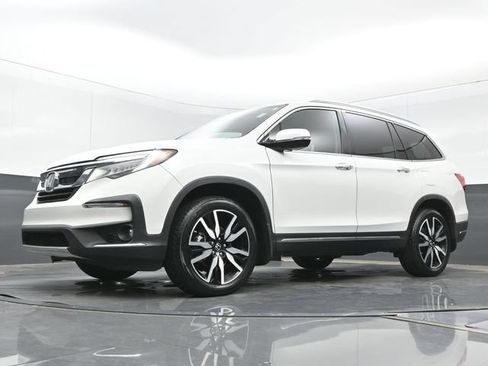 Certified 2022 Honda Pilot Touring image 20