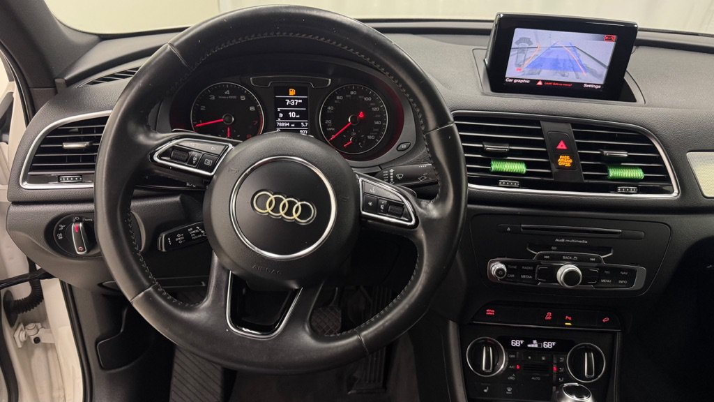 Used 2018 Audi Q3 2.0T Premium w/ Convenience Package FWD image 16