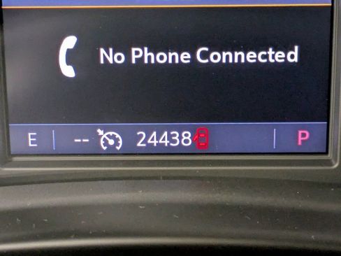 Used 2023 Buick Enclave Essence w/ Experience Buick Package image 15