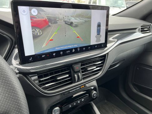 Certified 2023 Ford Escape ST-Line w/ Tech Pack #1 image 19