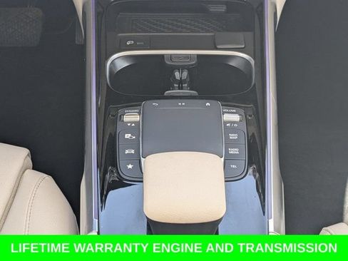 Used 2021 Mercedes-Benz GLB 250 4MATIC image 20