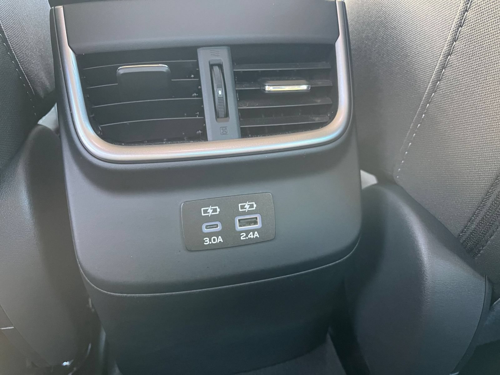 Used 2025 Subaru Legacy Premium AWD/4WD image 22