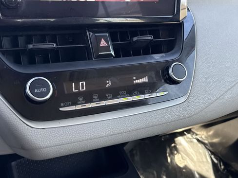 Used 2024 Toyota Corolla LE image 23