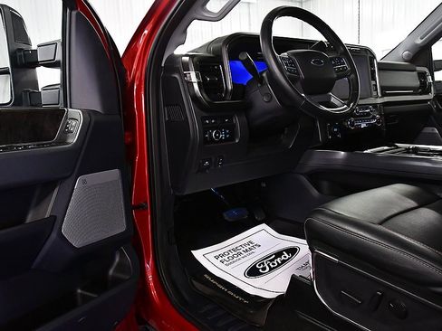 Used 2024 Ford F250 Lariat w/ Lariat Ultimate Package image 18