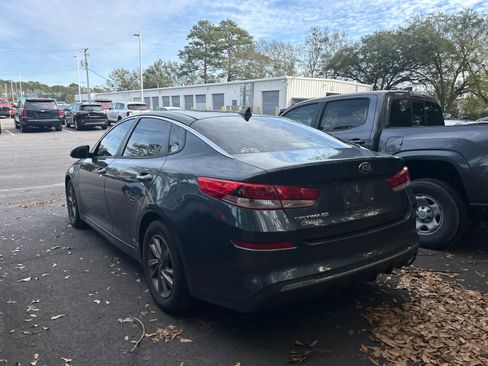 Used 2020 Kia Optima LX image 2