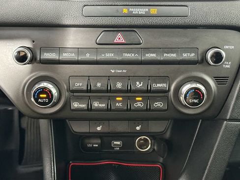 Used 2020 Kia Sportage LX w/ LX Popular Package AWD/4WD image 13