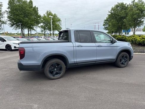 Used 2023 Honda Ridgeline Black Edition image 11