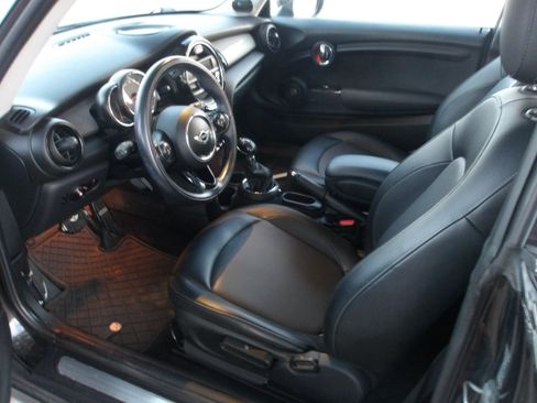 Used 2015 MINI Cooper 2-Door Hardtop FWD image 4