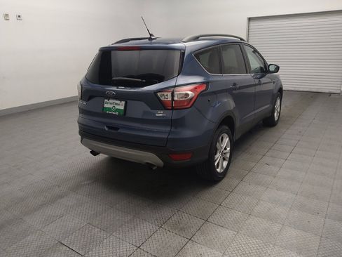 Used 2018 Ford Escape SE w/ SE Sync 3 Package AWD/4WD image 9