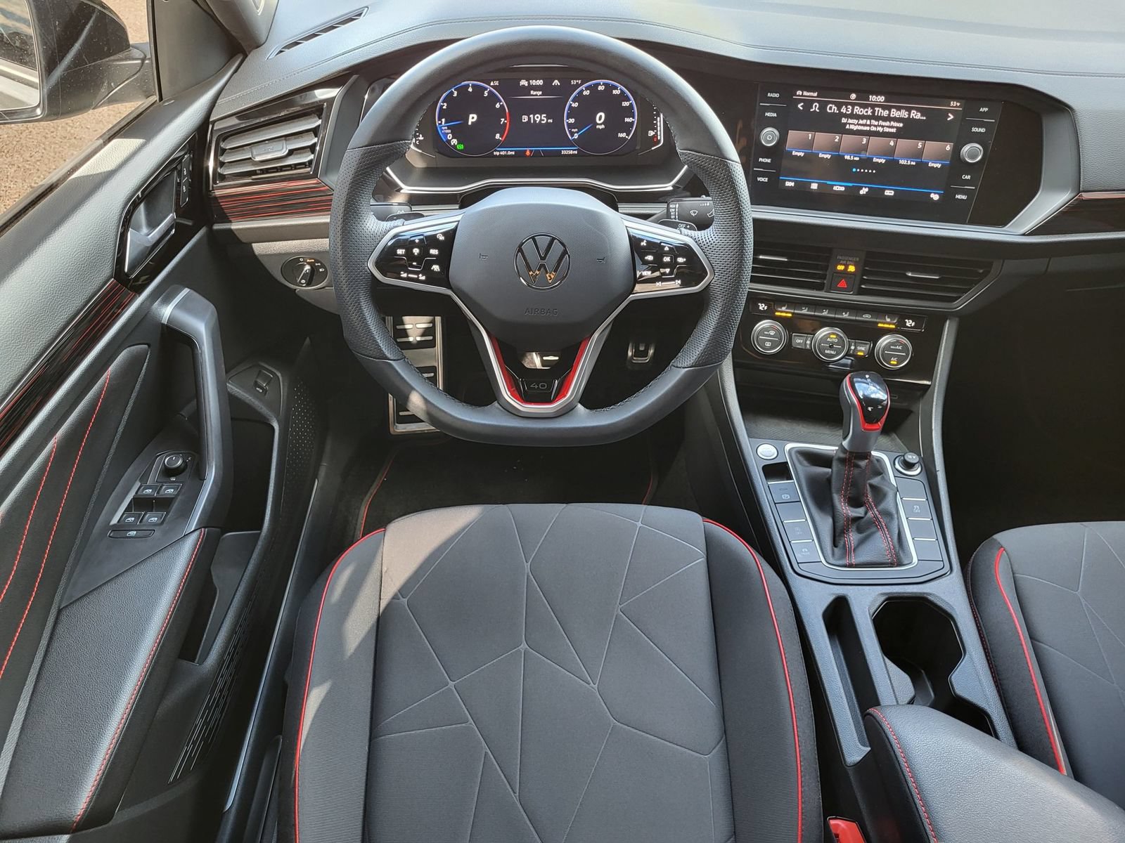 Used 2024 Volkswagen Jetta GLI 40th Anniversary Edition FWD image 25