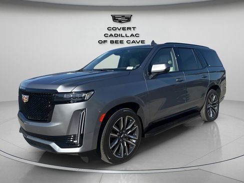 Certified 2022 Cadillac Escalade Sport Platinum image 3