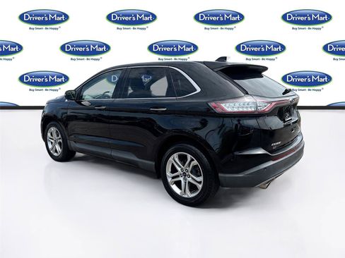 Used 2018 Ford Edge Titanium w/ Equipment Group 301A FWD image 5