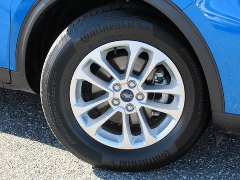 Used 2020 Ford Escape SE image 7