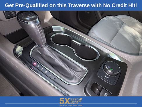Used 2020 Chevrolet Traverse LT w/ LT Premium Package FWD image 20