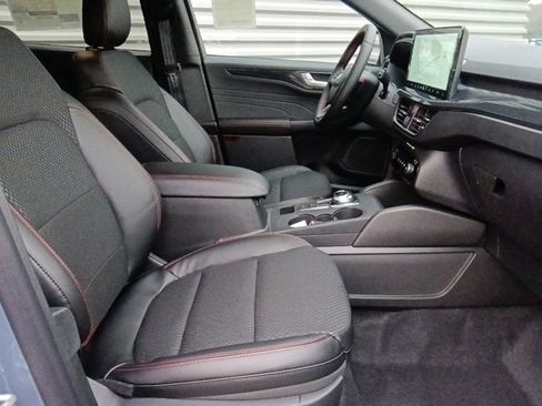 New 2026 Ford Escape ST-Line w/ Tech Pack #1 image 30