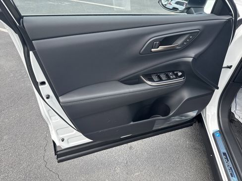 New 2026 Toyota Crown Signia AWD/4WD image 23