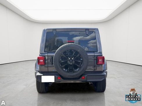 Certified 2025 Jeep Wrangler Unlimited Sahara AWD/4WD image 5
