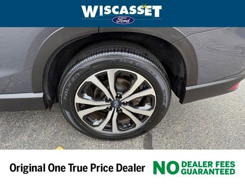 Used 2022 Subaru Forester Limited image 25