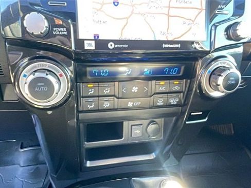 Used 2020 Toyota 4Runner Limited image 20