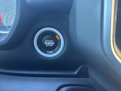 Certified 2022 RAM 1500 Big Horn image 8