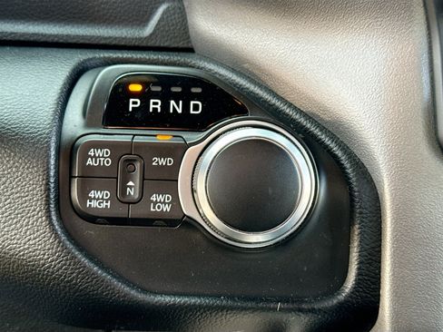 Used 2019 RAM 1500 Big Horn image 11