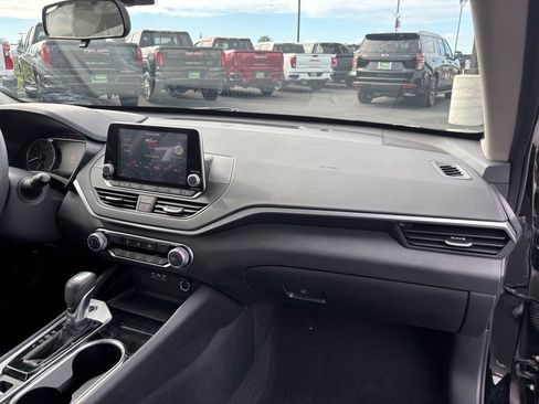 Used 2021 Nissan Altima 2.5 SV image 27