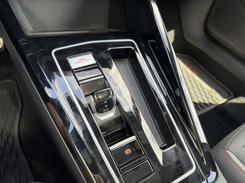 Used 2025 Volkswagen GTI Autobahn image 28