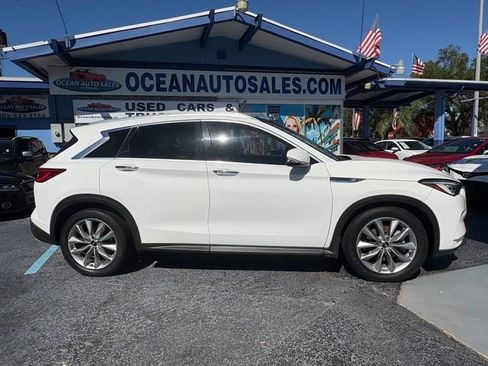 Used 2019 INFINITI QX50 Essential w/ Premium Heat Package image 10